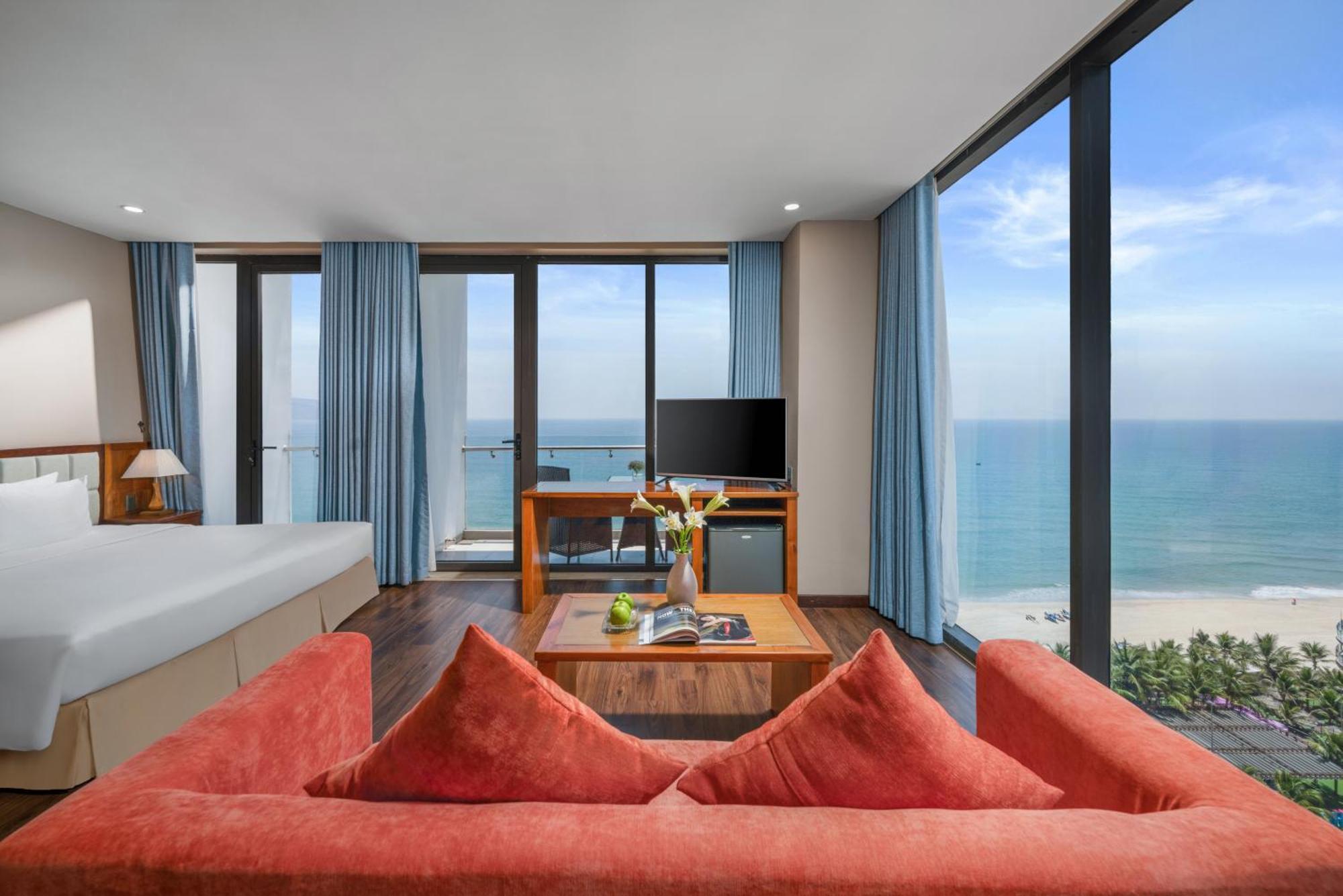 Yarra Ocean Suites Danang Exterior foto