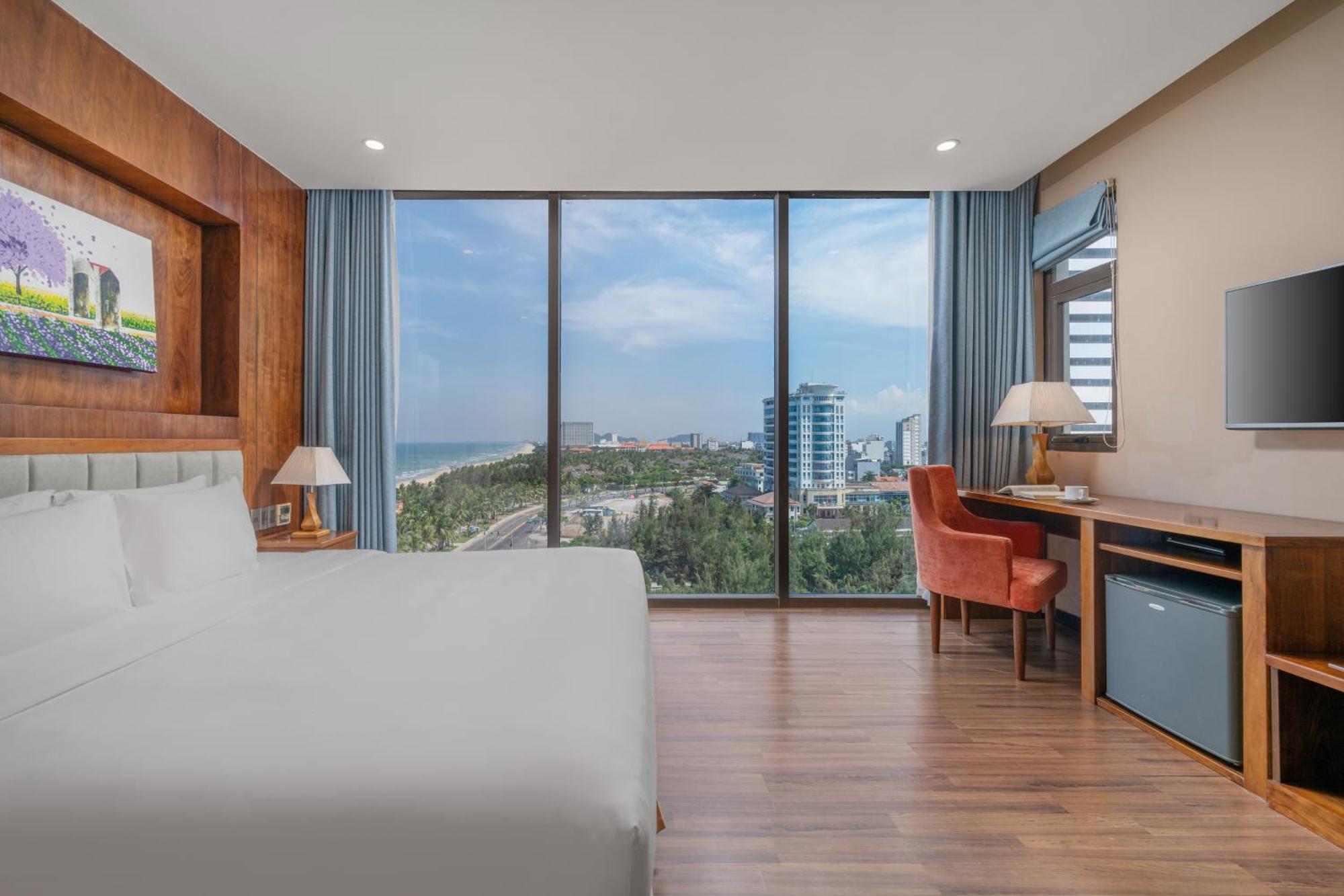 Yarra Ocean Suites Danang Exterior foto